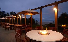 Best Western Plus Agate Beach Inn